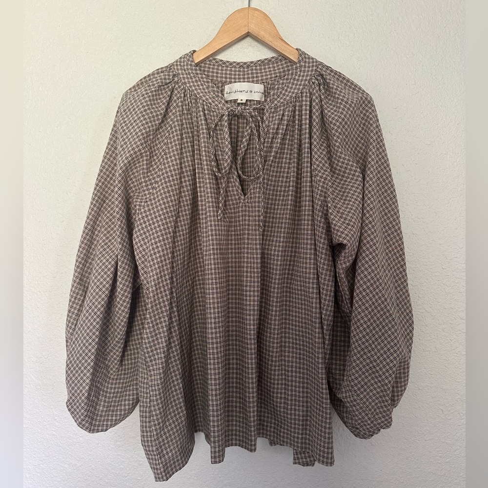 Daughters of India Poet Blouse in Taupe Small - Picture 8 of 13